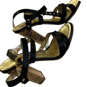 DSQUARED2 Black Leather Strappy Heels Gold Block Heel Made in Italy 36